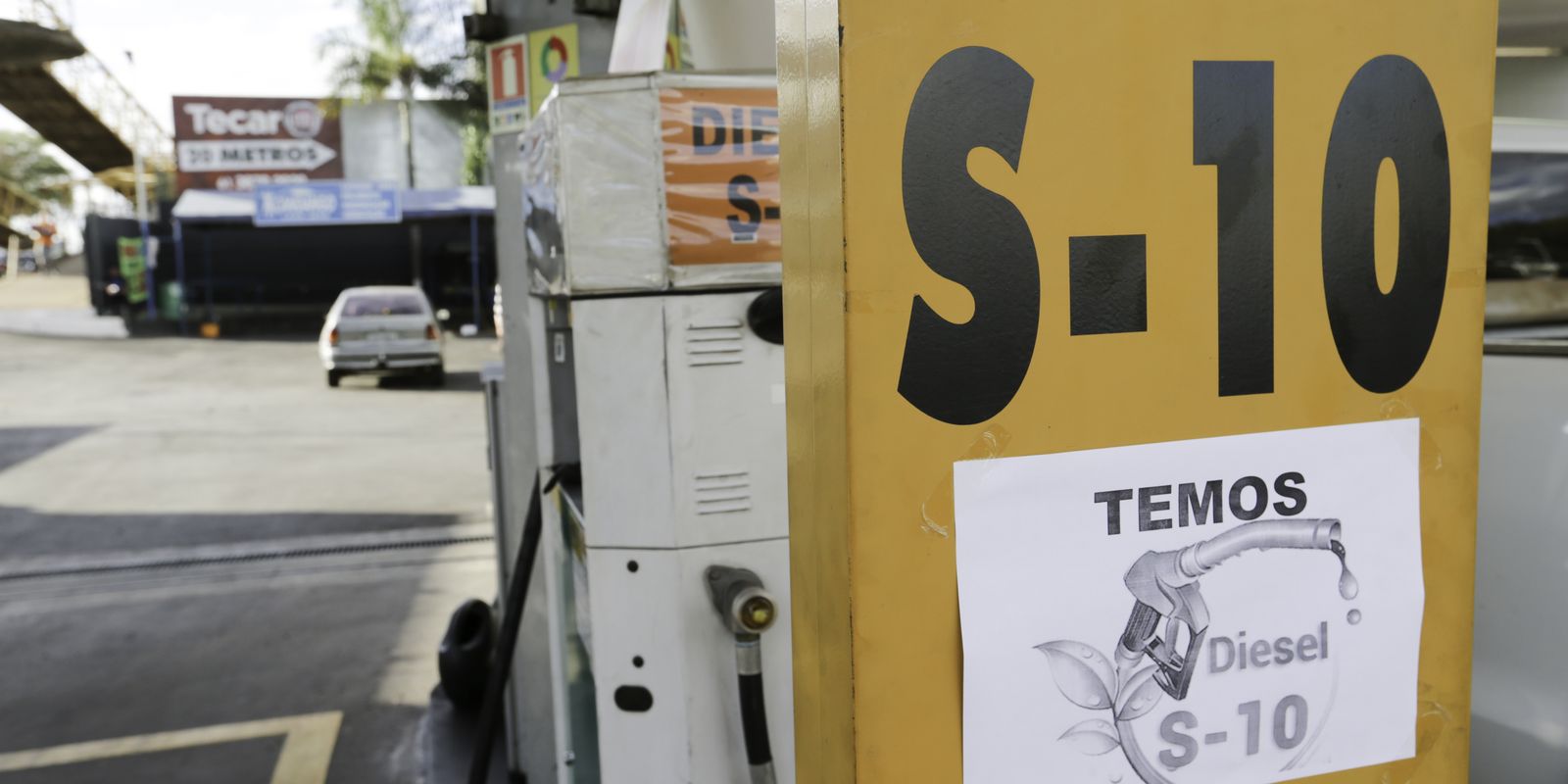 Petrobras ajusta preços do diesel para R$ 1,12