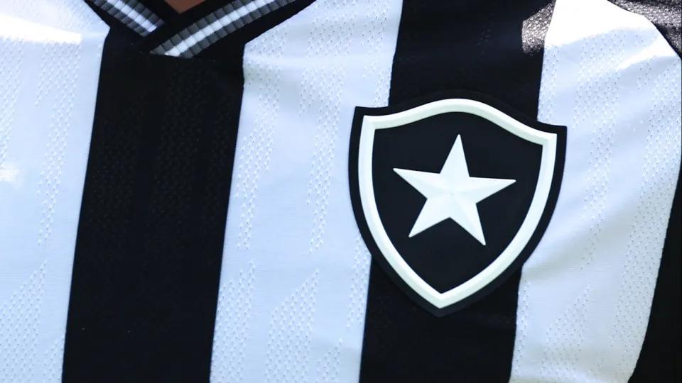 Clubes da Série A abriram ano com R$ 4,85 bi em dívidas por transferências 