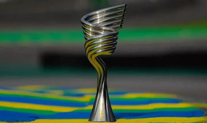 Troféu de 2026 transforma o ronco dos motores V10 em uma escultura de titânio